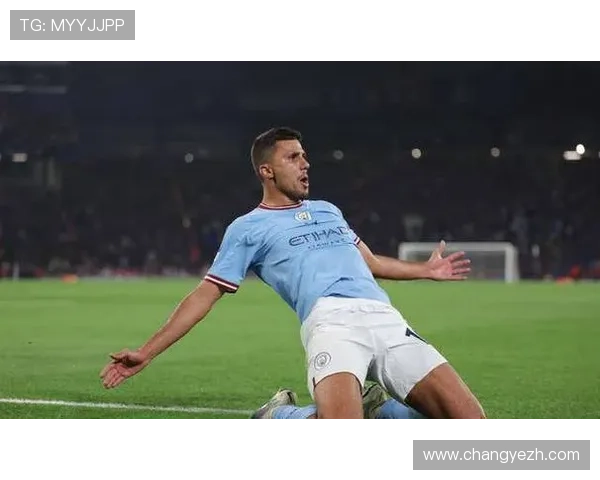 金球奖得主续约陷困境 瓜帅公开压价建议其转投皇马 金球奖得主续约陷困境 瓜帅公开压价建议其转投皇马